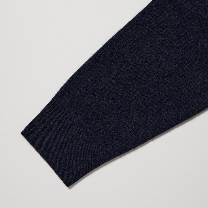 suéteres uniqlo 100pctshmere para hombre en gris oscuro