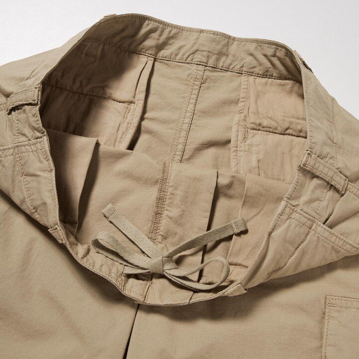 pantalones blancos para hombre de uniqlorgos