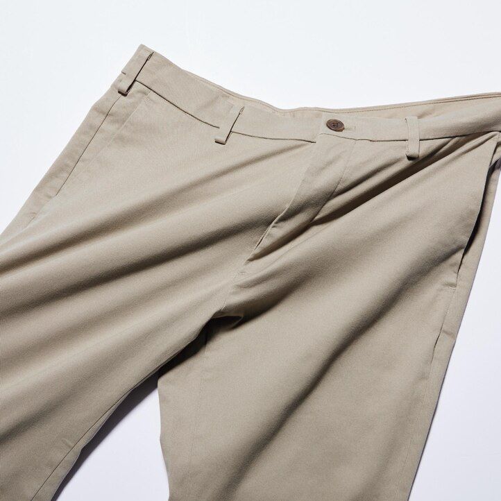 pantalones chinos ajustados uniqlo para hombre en azul marino
