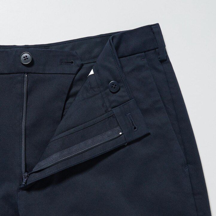 pantalones chinos ajustados uniqlo para hombre en azul marino