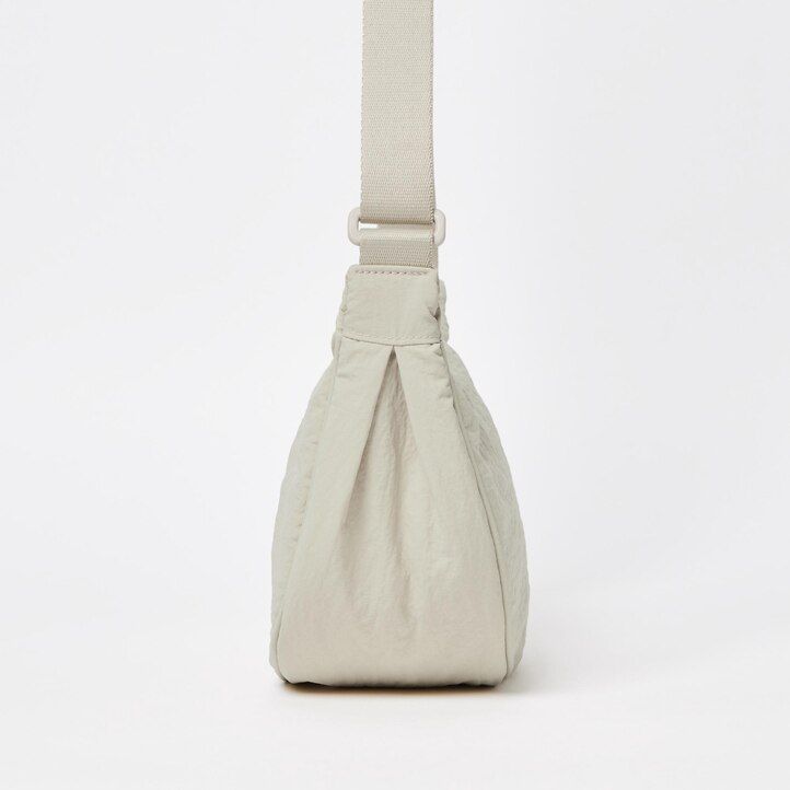 bolso de hombro mini redondo uniqlo negro para mujer
