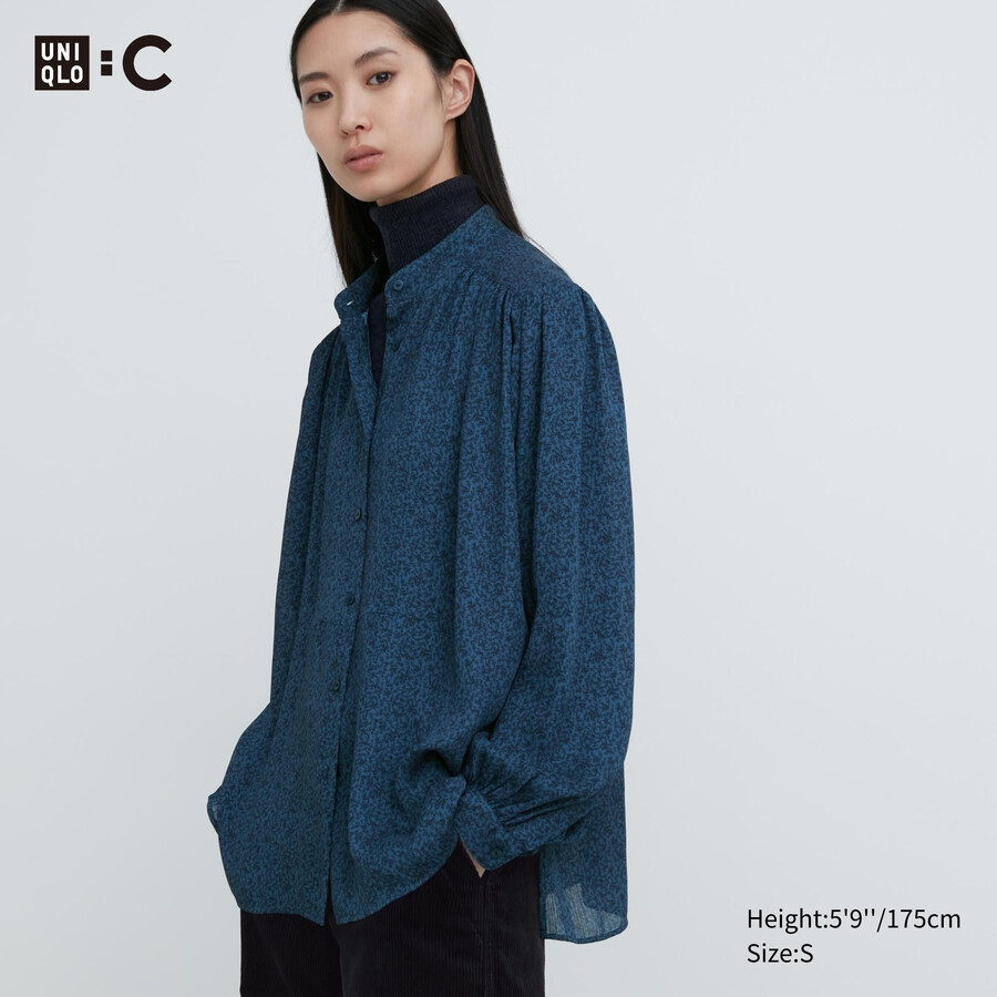 blusa uniqlo estampada con volumen azul para mujer