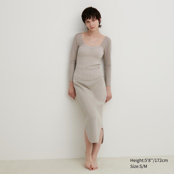 suéter tipo bustier de punto 3d sin costuras de uniqlo en color beige con canalé y hilo soufflé para mujer