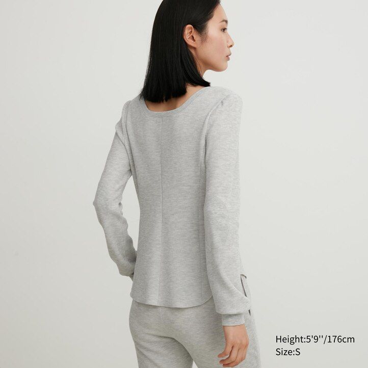 camiseta térmica uniqlo heattech extra warm waffle con cuello cuadrado y mangas para mujer color negro