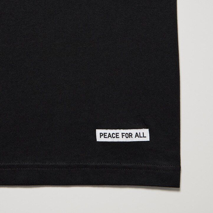 camisetas negras para mujer uniqlo peace for all graphic shingo kunieda