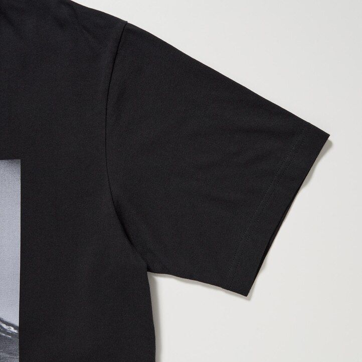 camisetas de mujer uniqlo peace for all graphic daido moriyama negras