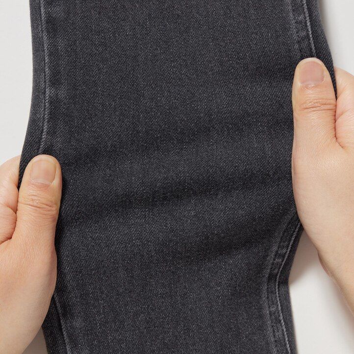 tops vaqueros ultraelásticos uniqlo para mujer en gris oscuro