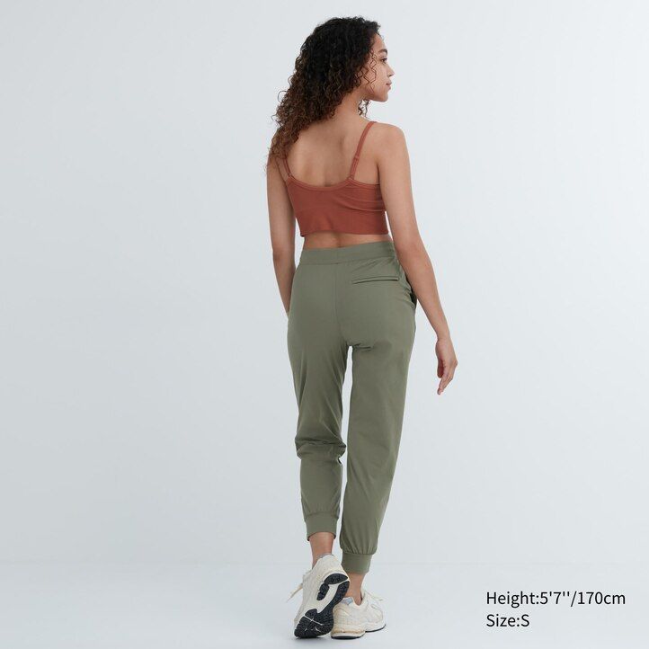 tops uniqlo ultra stretch airism para mujer color verde