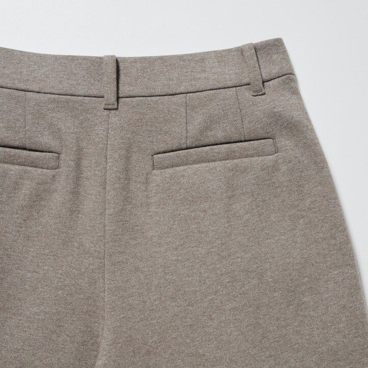 tops de mujer de pernera ancha plisados de jersey cepillado gris oscuro de uniqlo